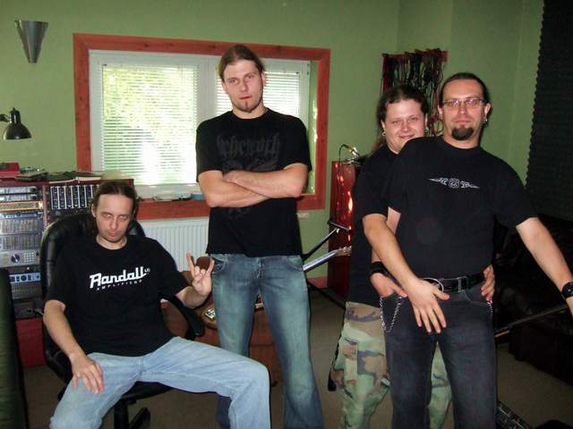 VIRGIN SNATCH odwołuje swój udział na Rat Race Tour! Intensywne prace nad nową płytą trwają!