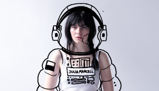 JULIA MARCELL: reedycja debiutanckiej płyty już dostępna!