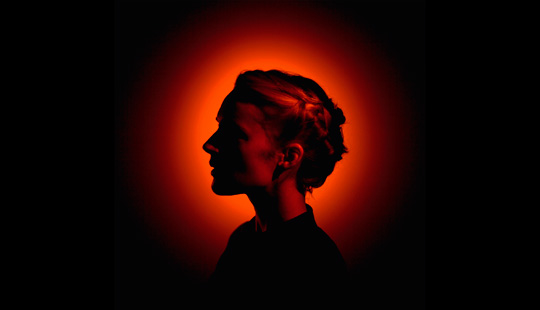 Agnes Obel prezentuje teledysk promujący album „Aventine
