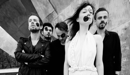 Vulcanogranie Sorry Boys! 